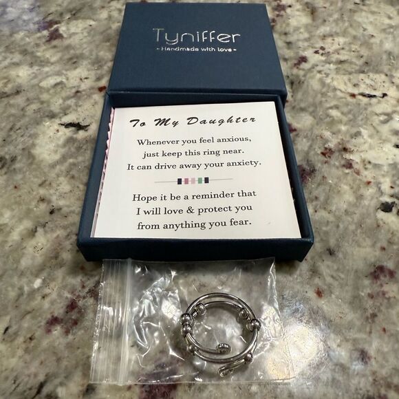 NEW Tyniffer Beads Fidget Ring To My Daughter Ring Daughter Anxiety Sz 7 - Picture 5 of 12